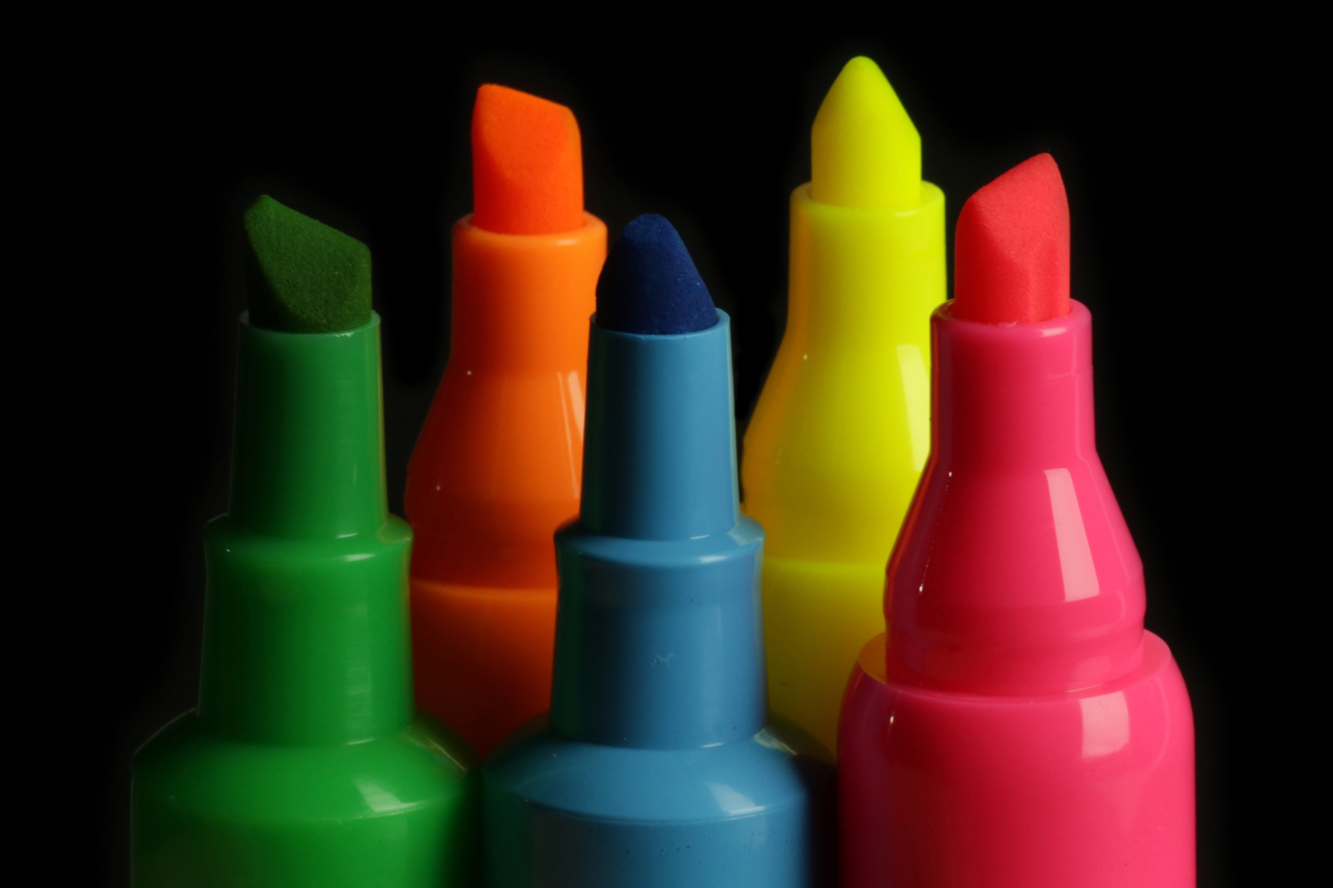 multicolor highlighters